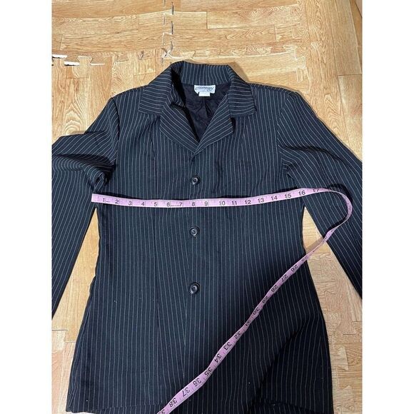 Chesley Black Pinstripe Blazer Womans• Shoulder Pads • Approx Size Large - Picture 8 of 8